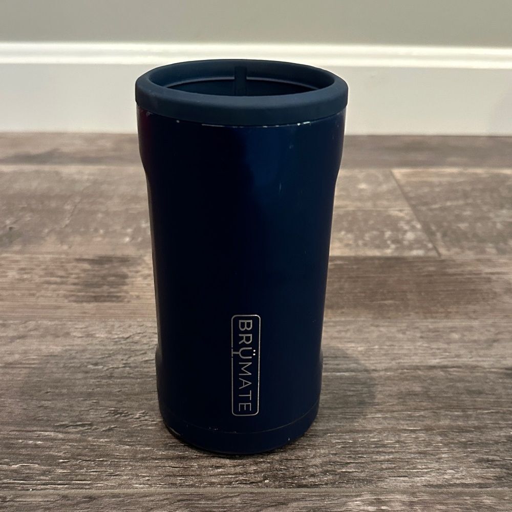 BrüMate Navy Insulated Hopsulator Slim Can Keeper